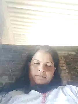 Snapshot of Bhavna_hot chatting on 06/18/26, 07:19 Bhavna hot online show from 06/18/26, 07:19