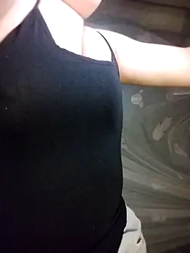 Snapshot of Kuncute chatting on 09/08/25, 05:56 Kuncute online show from 09/08/25, 05:56