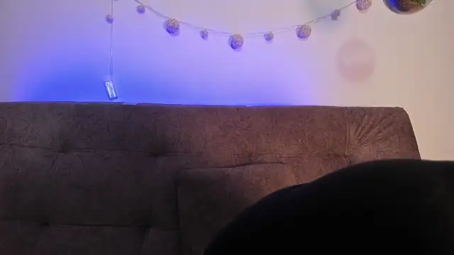 Snapshot of katalella_brown1 chatting on 09/24/25, 12:08 katalella brown1 online show from 09/24/25, 12:08