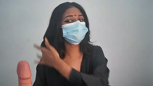 Minu Cam online show from 04/11/26, 09:57