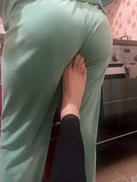 Serap-Kerem online show from 02/19/26, 05:09