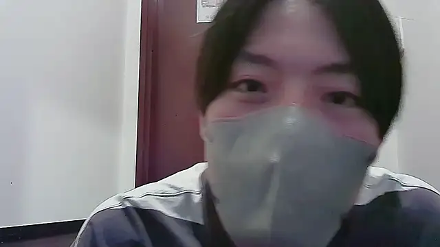 Snapshot of saitama0038 chatting on 09/20/25, 01:34 saitama0038 online show from 09/20/25, 01:34