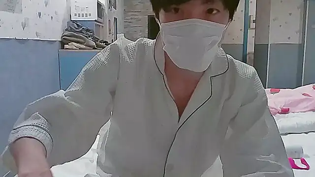 Snapshot of saitama0038 chatting on 11/12/25, 01:11 saitama0038 online show from 11/12/25, 01:11