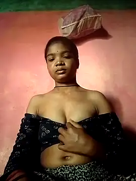 Snapshot of Hemal_Gobin chatting on 11/02/25, 09:00 Hemal Gobin online show from 11/02/25, 09:00