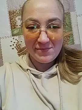 Kiss Eva online show from 02/28/26, 03:46