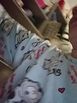 Kiss Eva online show from 04/20/26, 05:16