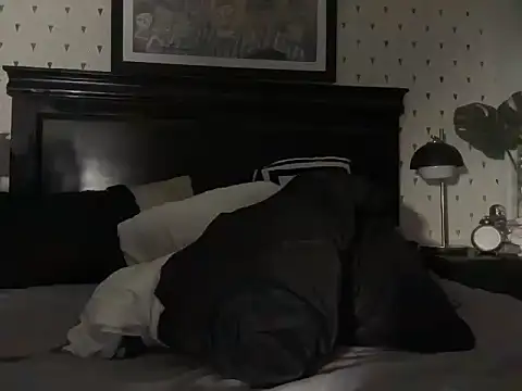 KarlKambing online show from 12/15/25, 02:21