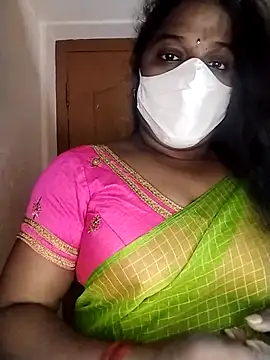 Snapshot of Megha_21 chatting on 09/15/25, 06:19 Megha 21 online show from 09/15/25, 06:19