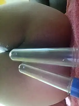 Snapshot of Italo_gay chatting on 11/15/25, 11:32 Italo gay online show from 11/15/25, 11:32