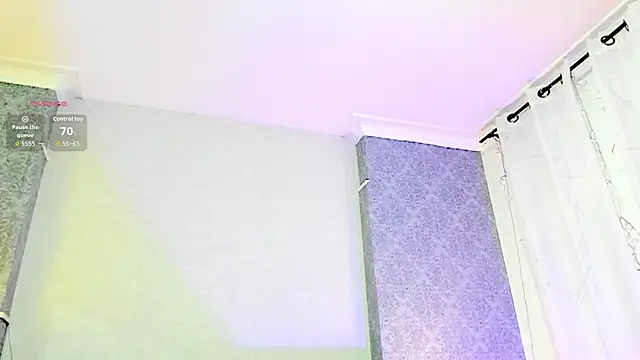 Snapshot of MiilaBlake chatting on 11/30/25, 08:02 MiilaBlake online show from 11/30/25, 08:02