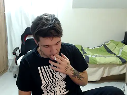 2handsomemann online show from 09/18/25, 01:46