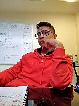 Snapshot of Juann-cock chatting on 10/04/25, 05:22 Juann-cock online show from 10/04/25, 05:22