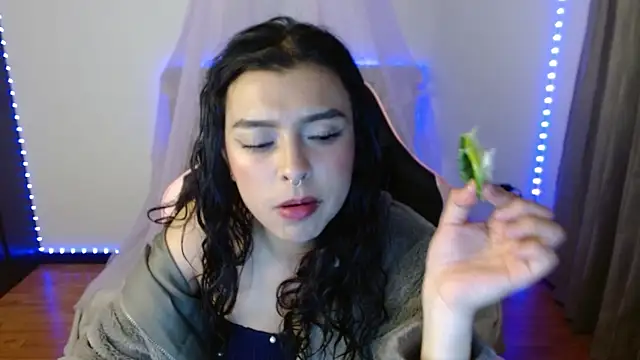 eilynro online show from 09/11/25, 12:22