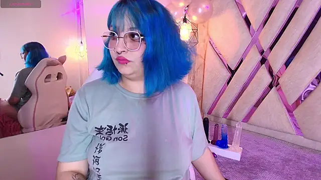 Snapshot of Lilith_curvy chatting on 10/03/25, 08:06 Lilith curvy online show from 10/03/25, 08:06