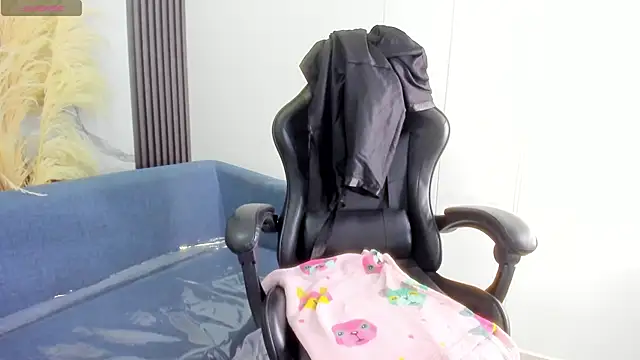 ShaunaDream online show from 02/11/26, 03:44