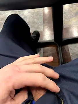 Snapshot of 66Retro99 chatting on 10/03/25, 02:08 66Retro99 online show from 10/03/25, 02:08