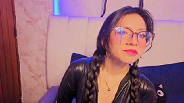 VioletxBloom online show from 11/23/25, 11:37