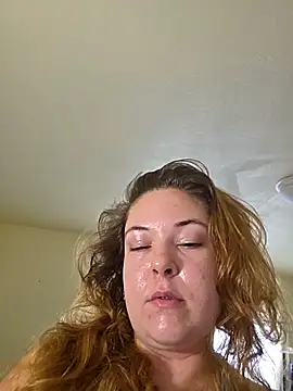 LacyLaurent online show from 05/18/26, 08:14