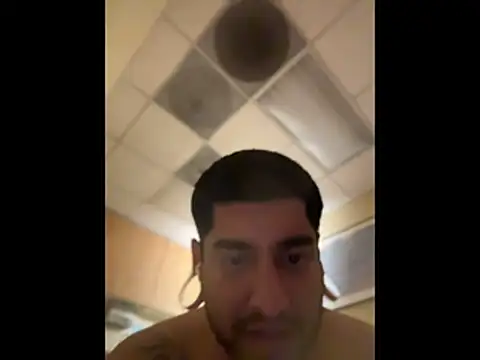 Snapshot of beenastyy chatting on 12/03/25, 03:58 beenastyy online show from 12/03/25, 03:58