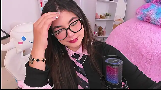 dolce antonellaa online show from 02/26/26, 03:16