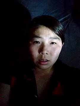 quynhkoolbae online show from 11/13/25, 02:49