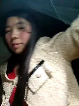 quynhkoolbae online show from 11/29/25, 12:30