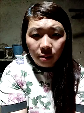 quynhkoolbae online show from 12/04/25, 12:09