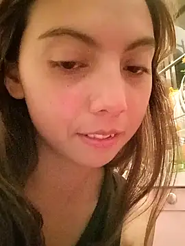 Snapshot of MoonBlueSex chatting on 10/29/25, 04:37 MoonBlueSex online show from 10/29/25, 04:37