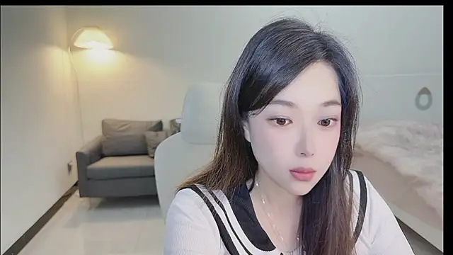 Snapshot of Maymay_ chatting on 10/01/25, 11:11 Maymay online show from 10/01/25, 11:11