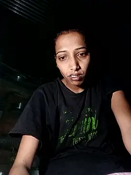 Snapshot of Pinki_thakur_1 chatting on 04/28/26, 08:25 Pinki thakur 1 online show from 04/28/26, 08:25