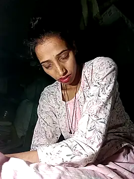 Snapshot of Pinki_thakur_1 chatting on 05/11/26, 08:06 Pinki thakur 1 online show from 05/11/26, 08:06
