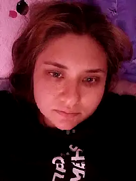 Snapshot of ivorywhisper chatting on 09/11/25, 01:00 ivorywhisper online show from 09/11/25, 01:00