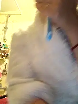 Snapshot of ivorywhisper chatting on 10/03/25, 06:43 ivorywhisper online show from 10/03/25, 06:43