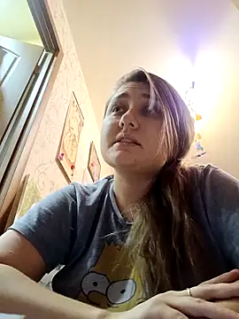 Snapshot of ivorywhisper chatting on 10/23/25, 06:50 ivorywhisper online show from 10/23/25, 06:50