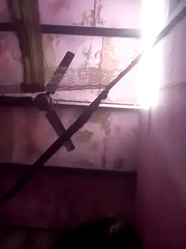 Snapshot of TINASONI chatting on 11/06/25, 01:39 TINASONI online show from 11/06/25, 01:39