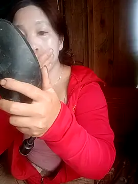 miumiu 00 online show from 09/26/25, 01:09