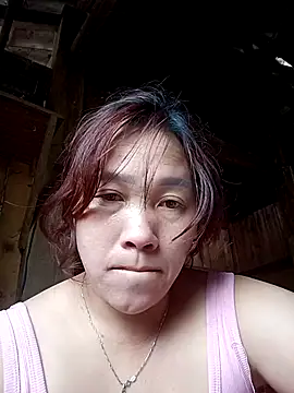 miumiu 00 online show from 10/12/25, 07:40