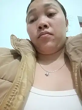 miumiu 00 online show from 01/14/26, 12:22