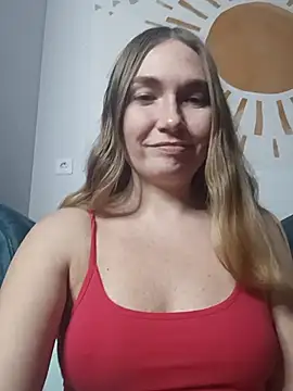 KisaVixen online show from 11/18/25, 04:33