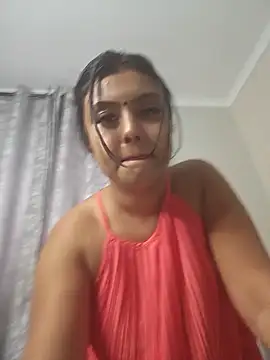 Indian GlowingMiax online show from 11/14/25, 05:39