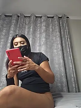 Indian GlowingMiax online show from 03/12/26, 03:40