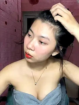 Snapshot of Phthao chatting on 09/27/25, 03:06 Phthao online show from 09/27/25, 03:06