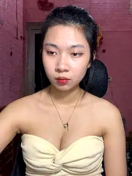 Snapshot of Phthao chatting on 11/02/25, 03:58 Phthao online show from 11/02/25, 03:58