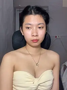 Snapshot of Phthao chatting on 11/13/25, 03:55 Phthao online show from 11/13/25, 03:55