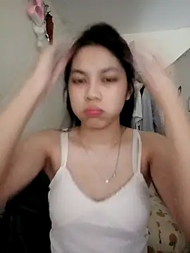 Snapshot of Katanh chatting on 10/05/25, 01:09 Katanh online show from 10/05/25, 01:09