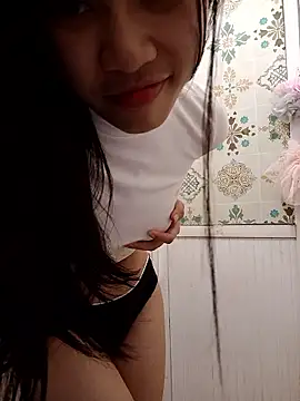 Snapshot of Katanh chatting on 01/11/26, 11:37 Katanh online show from 01/11/26, 11:37