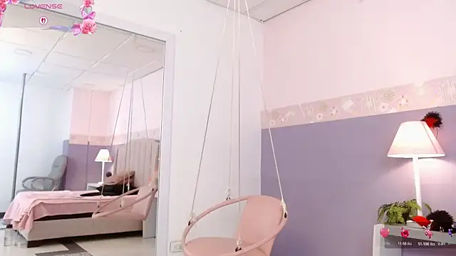 Lolagolden1 online show from 06/03/26, 02:33