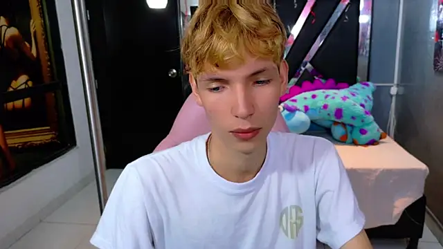 park jimin1 online show from 09/25/25, 12:09