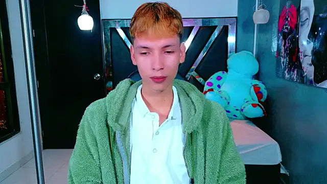 park jimin1 online show from 11/25/25, 11:54