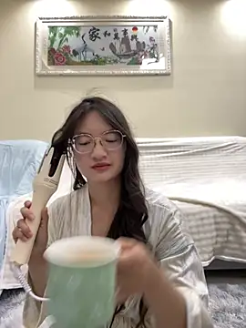 laowumeimei online show from 04/11/26, 02:43